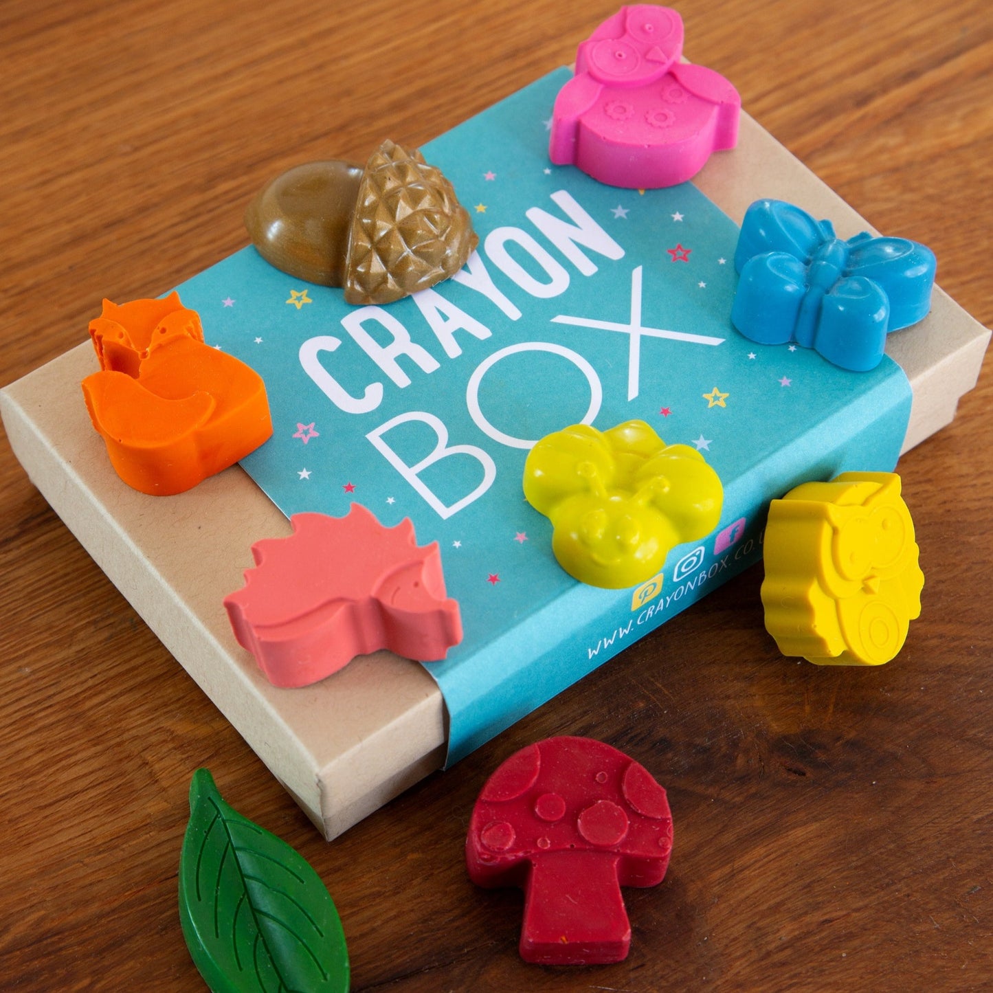 Crayon Box x 9 Crayons
